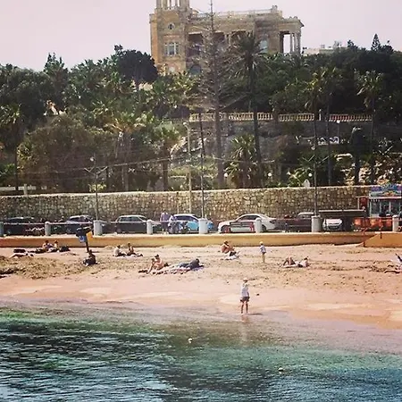 בית הארחה Pembroke Suites פמברוק